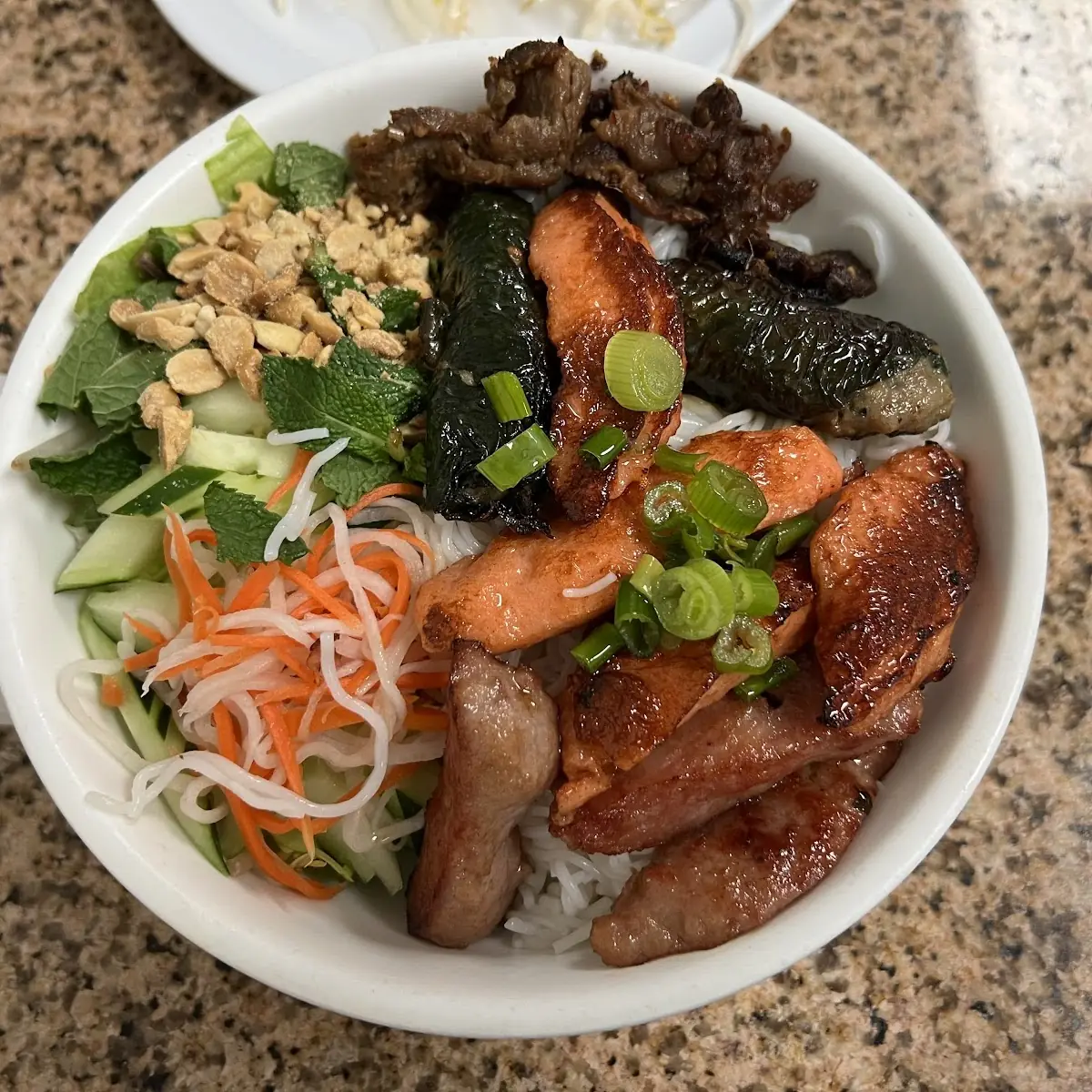 25. Pho Bo Vien