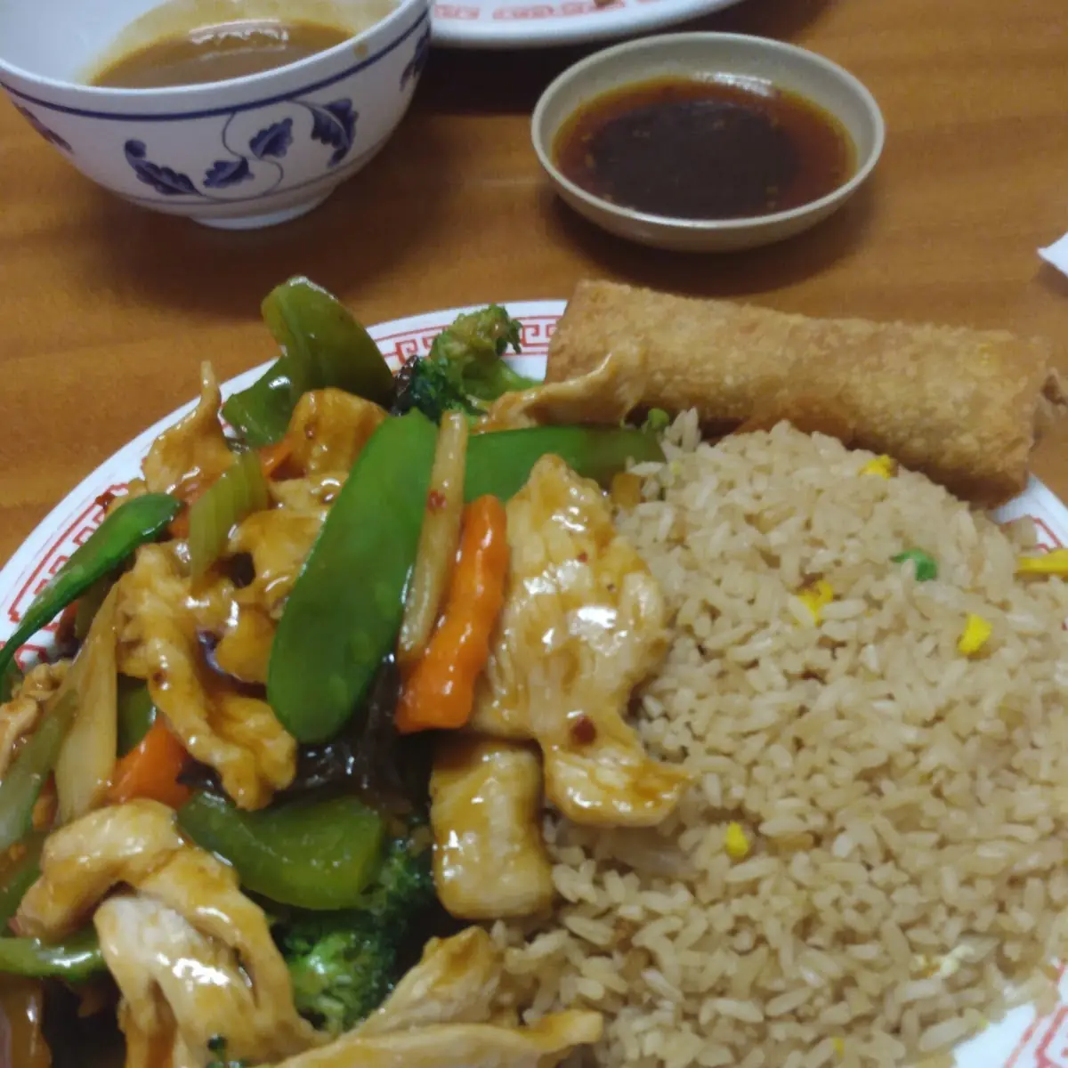 Triple Delight with Garlic Sauce