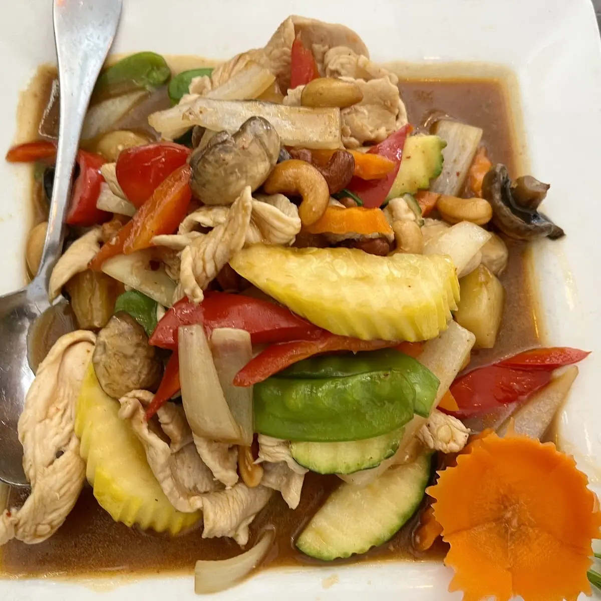 Cashew Chicken