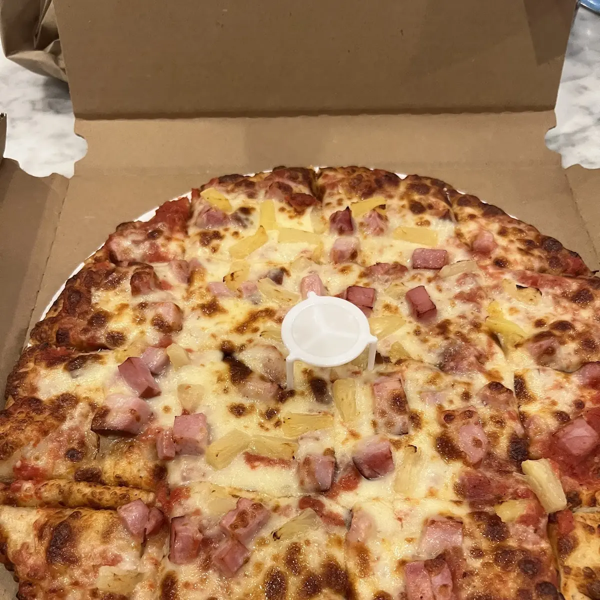 Hawaiian Thin Crust Pizza