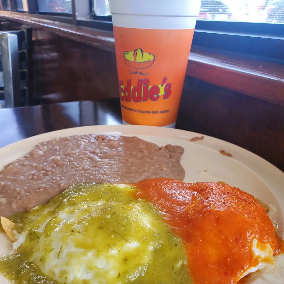 Huevos Divorciados
