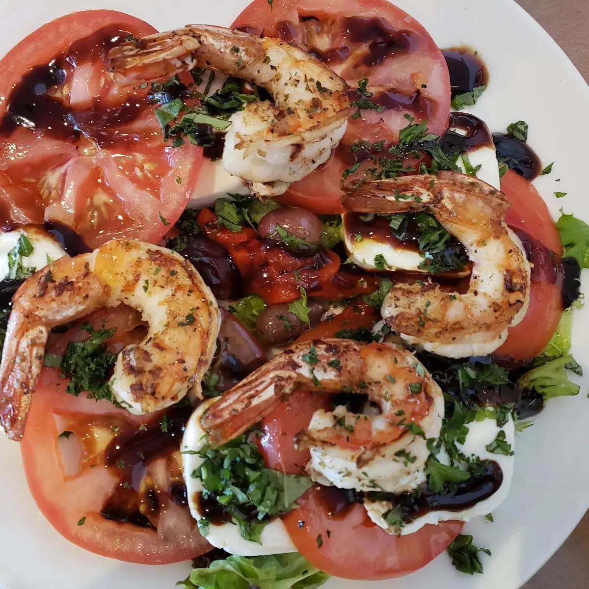 Caprese Salad with Grilled Shrimp