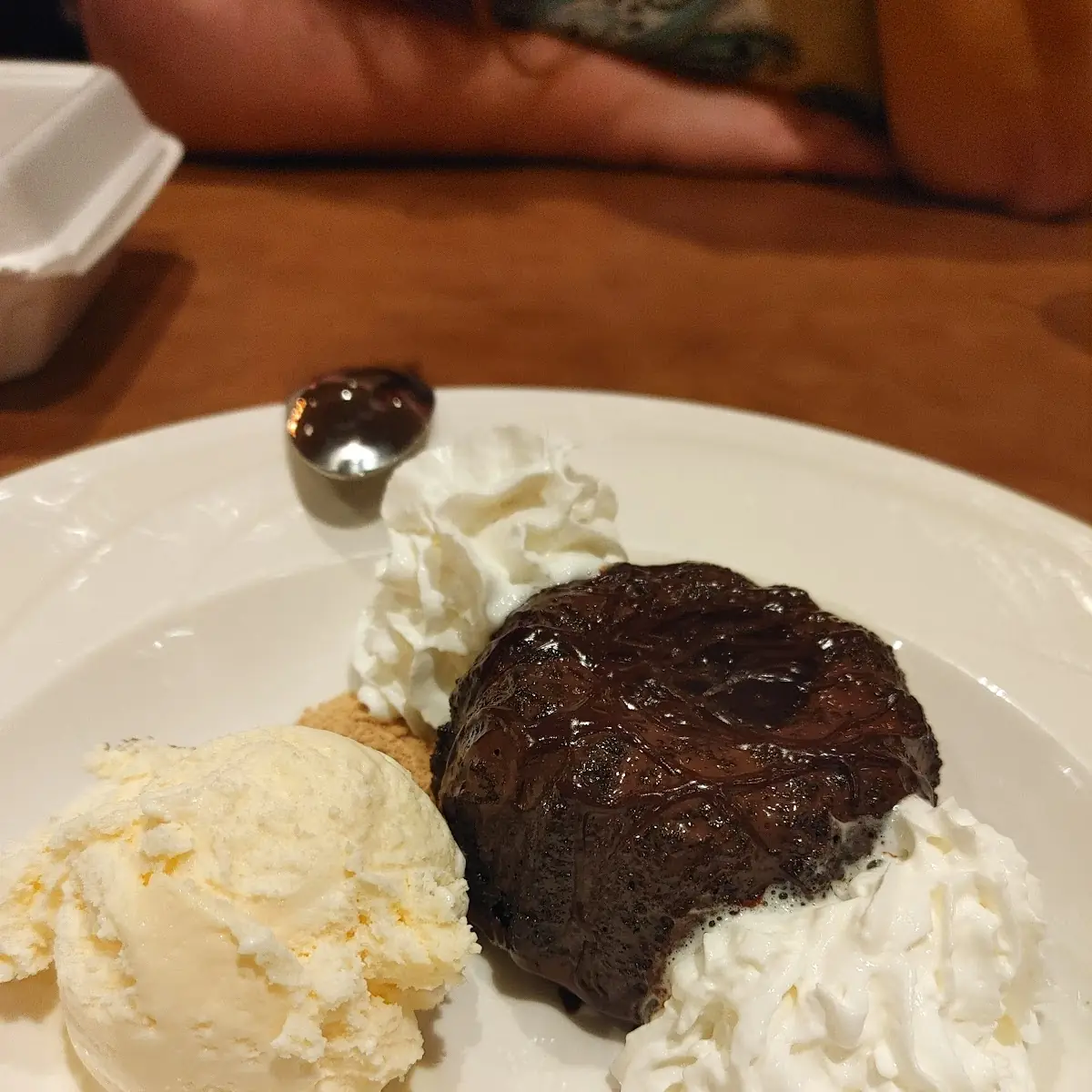 Molton Lava Cake with Icecream