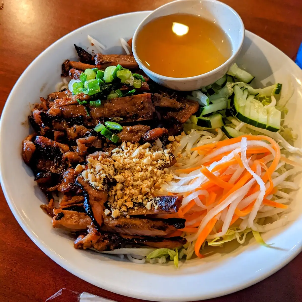 Grilled Pork and Egg Roll with Vermicelli