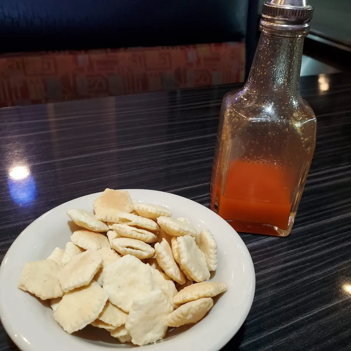 Crackers & Hot Sauce