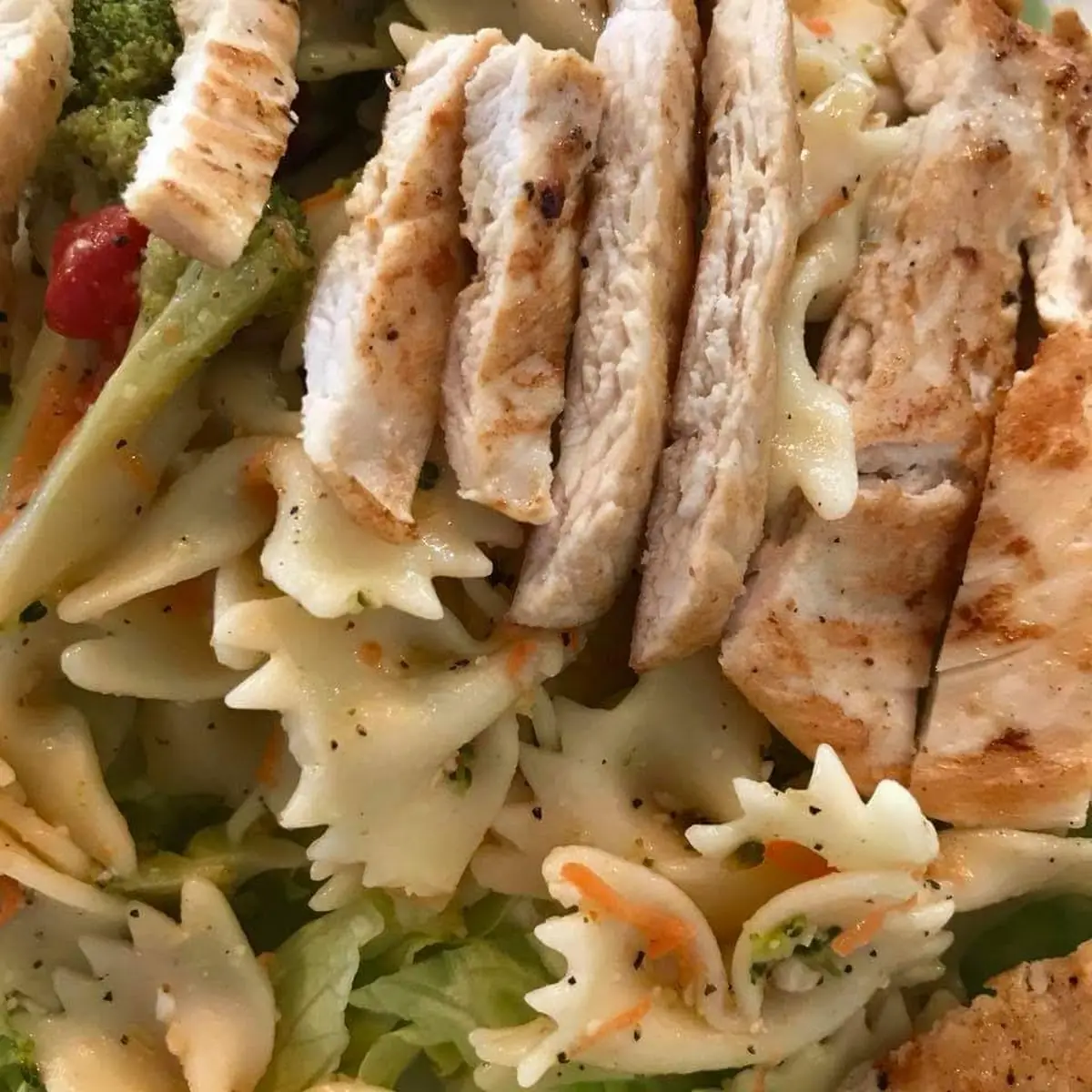 Grilled Chicken Pasta Salad