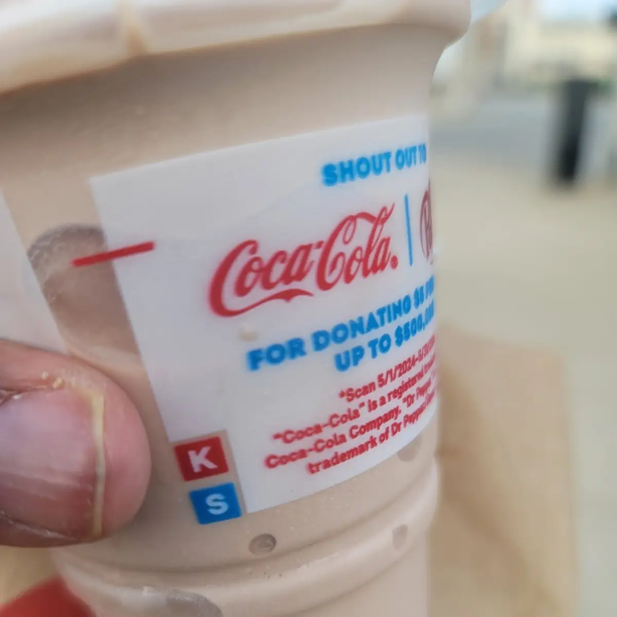Large Chocolate Frosty