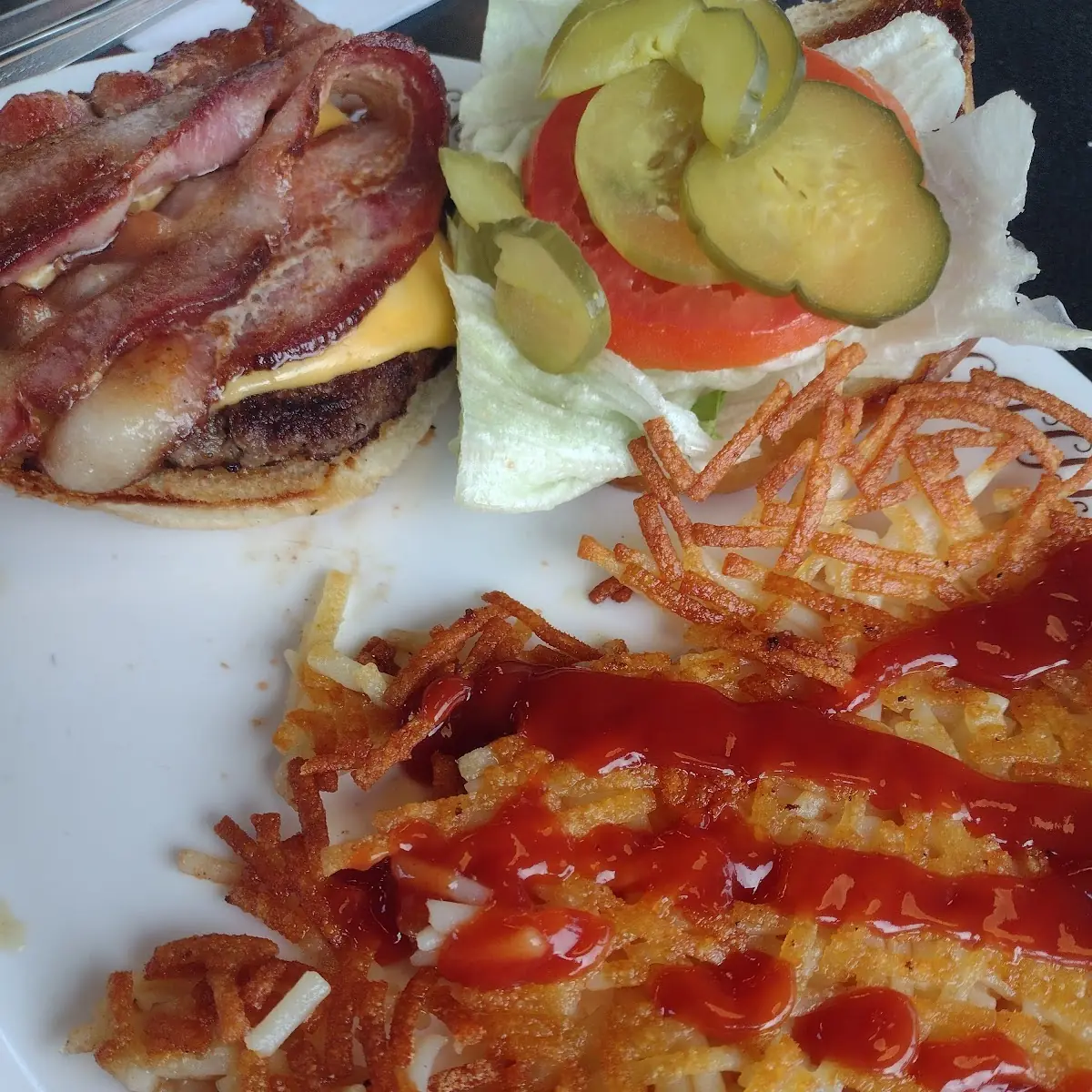 Bacon Cheeseburger with Hash Browns
