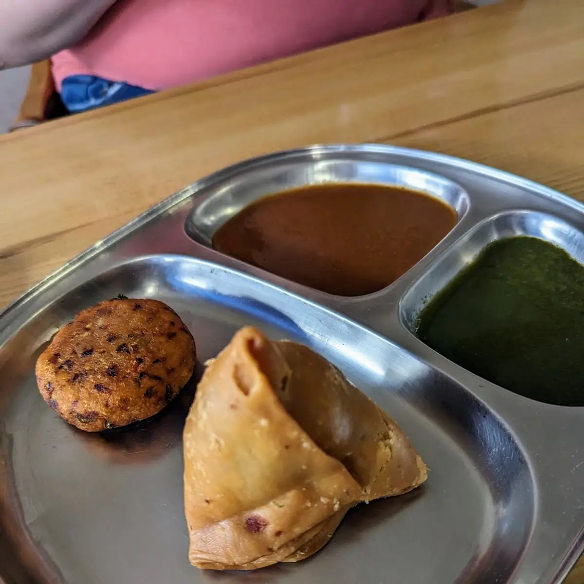 Aloo Tikki & Samosa
