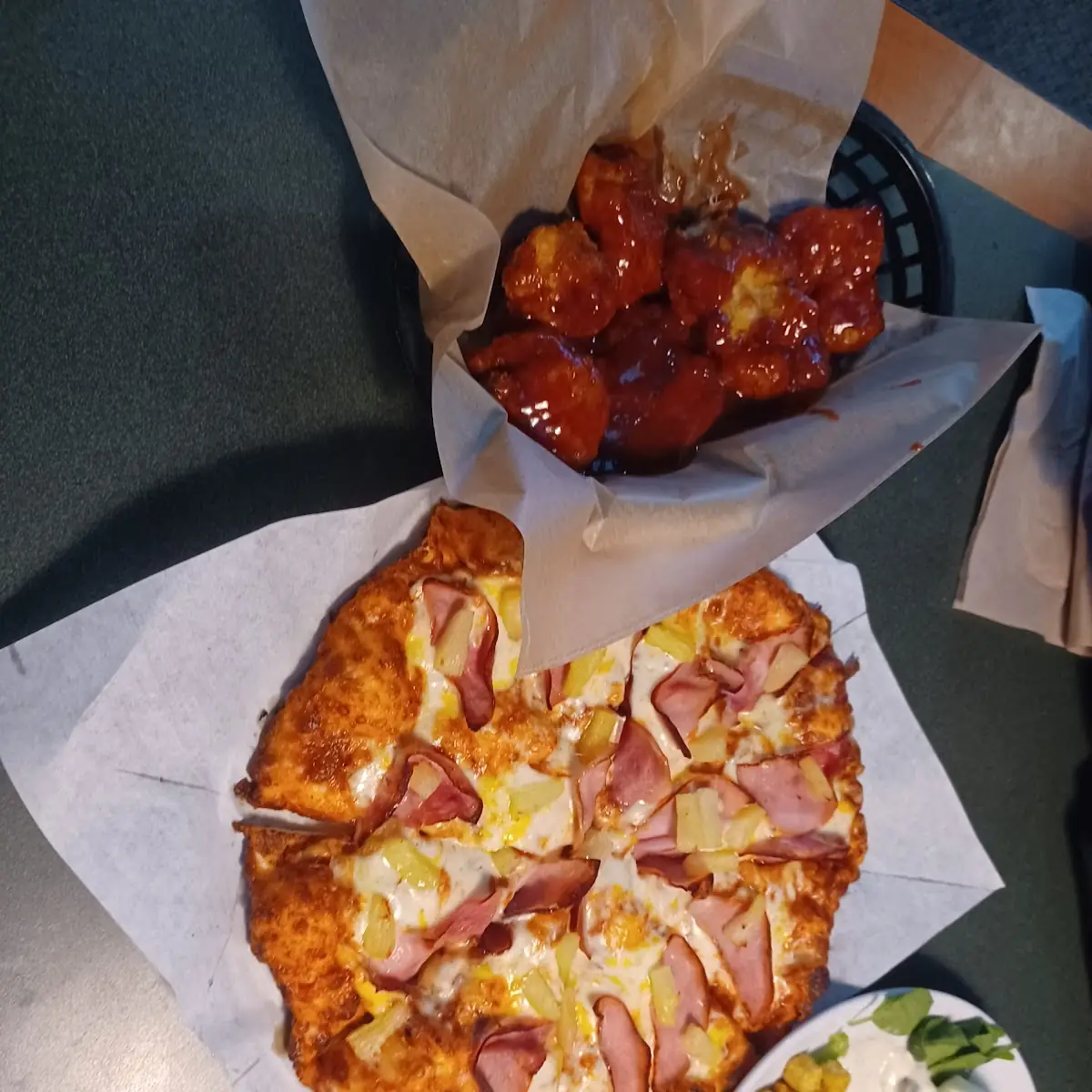Hawaiian Pizza