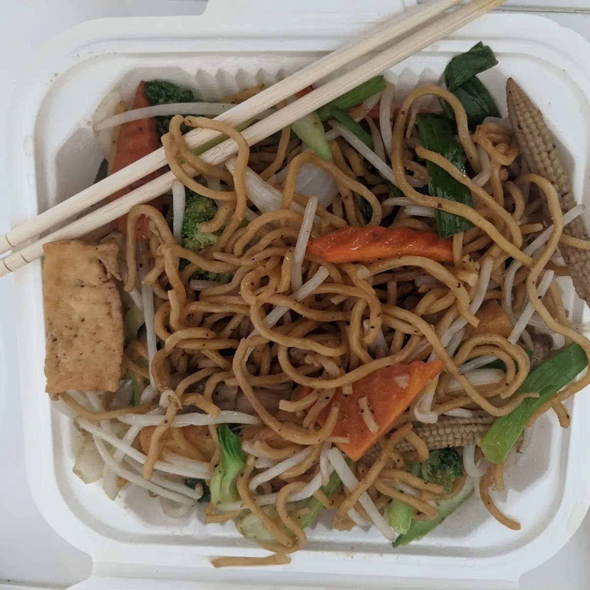Mixed Vegetable Chow Mein