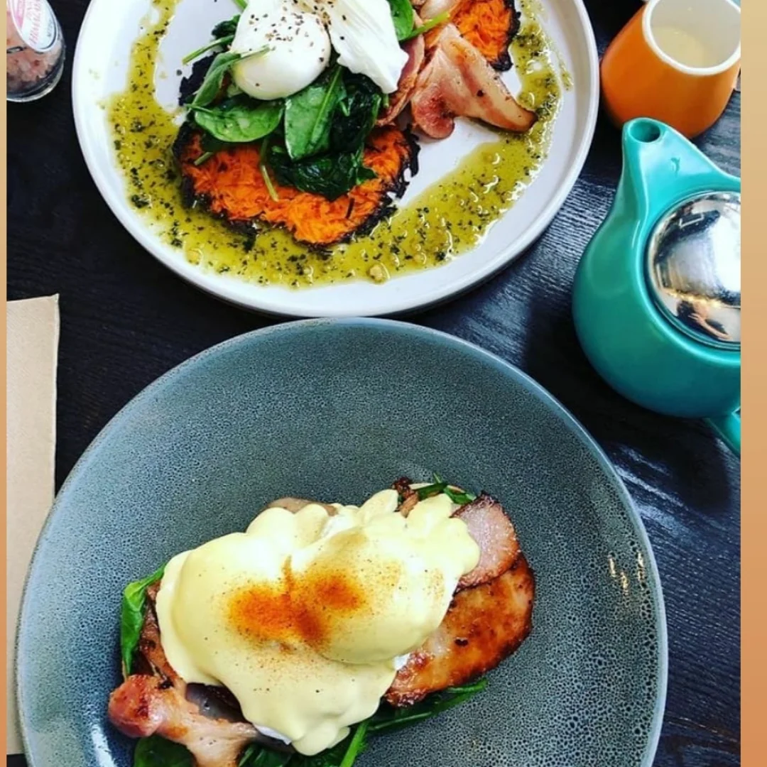 Salmon Benny, Laneway Seven
