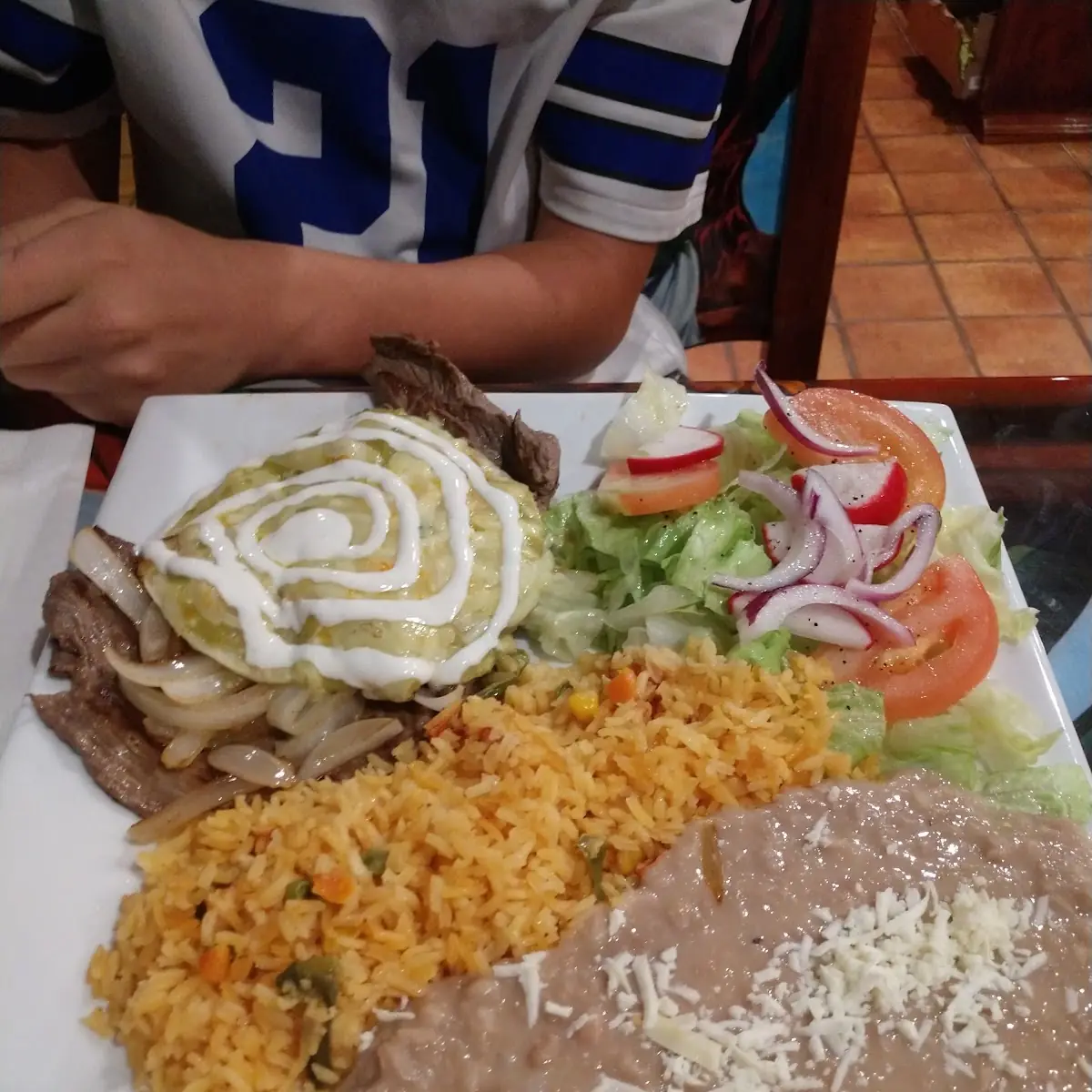 Bistec Encebollado