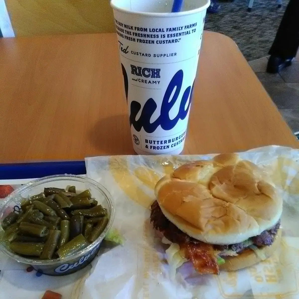 Hamburger with Green Beans
