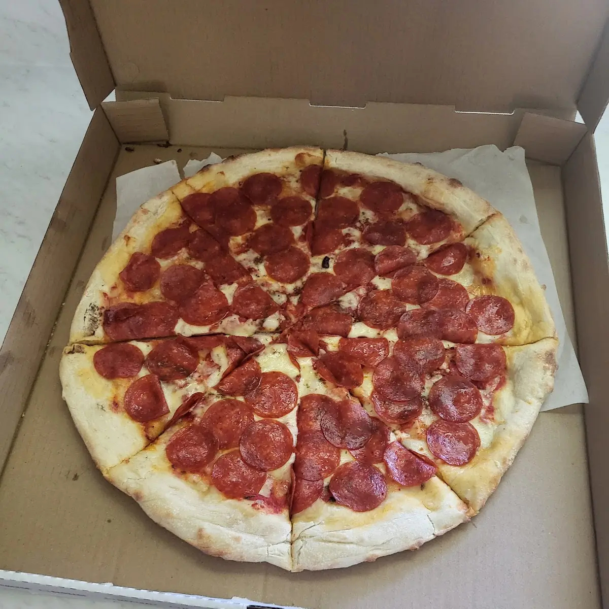 X-Large 17 Pepperoni Pizza