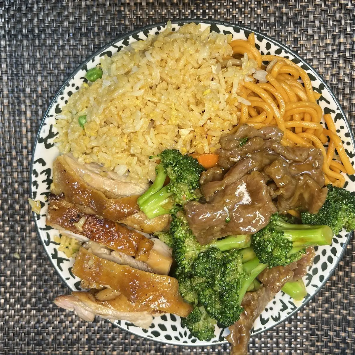 Roast Pork with Broccoli