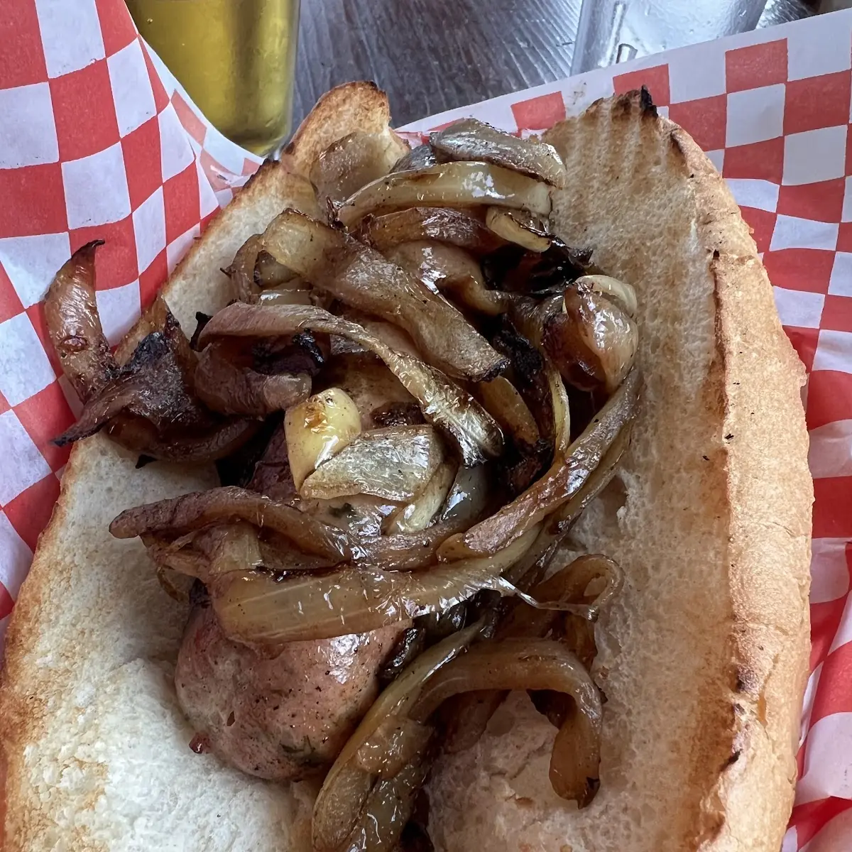 Bratwurst with Grilled Onions