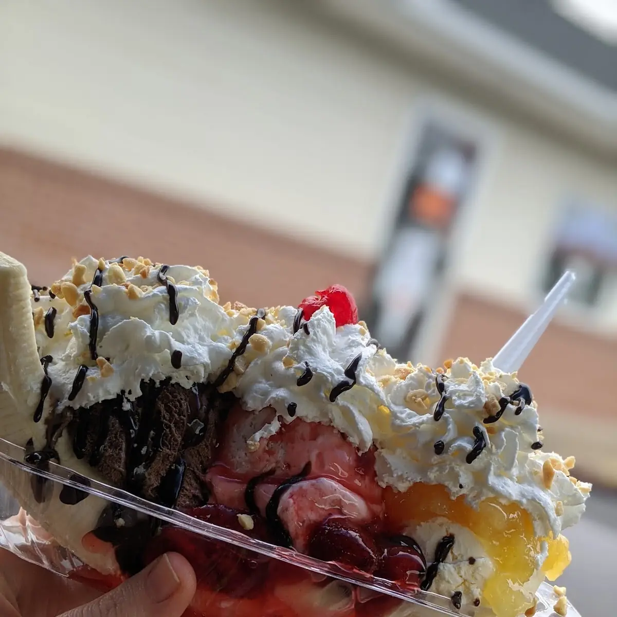 Colossal Banana Split