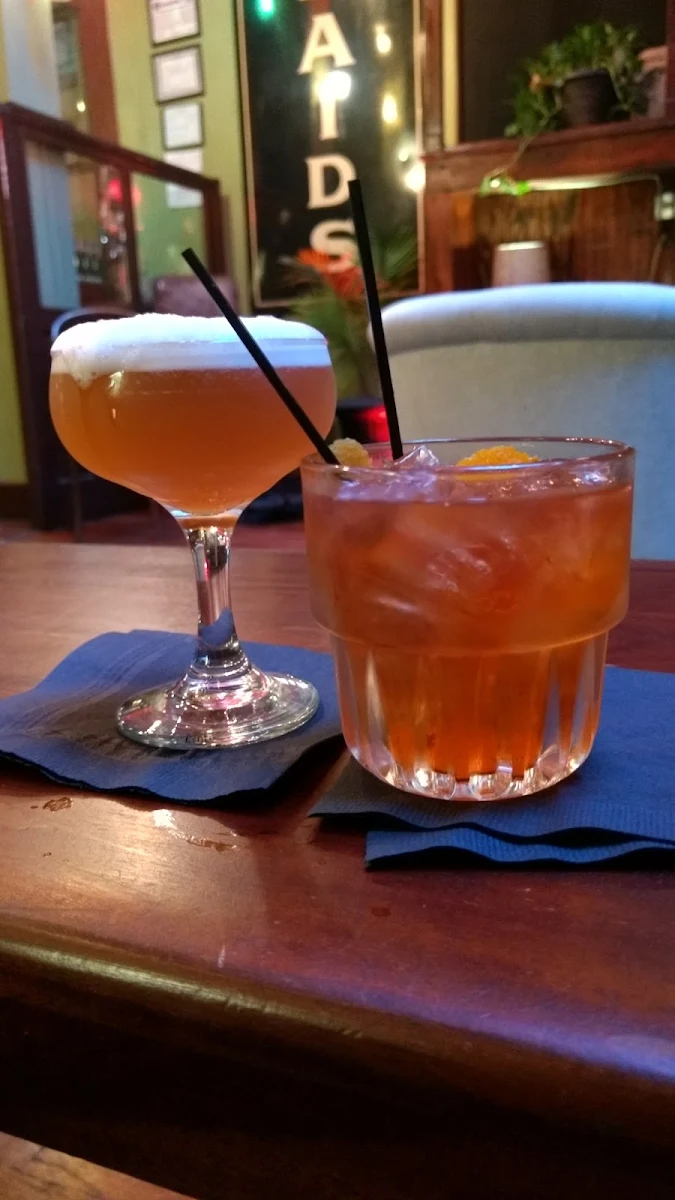 Amaretto Sour & Old Fashioned