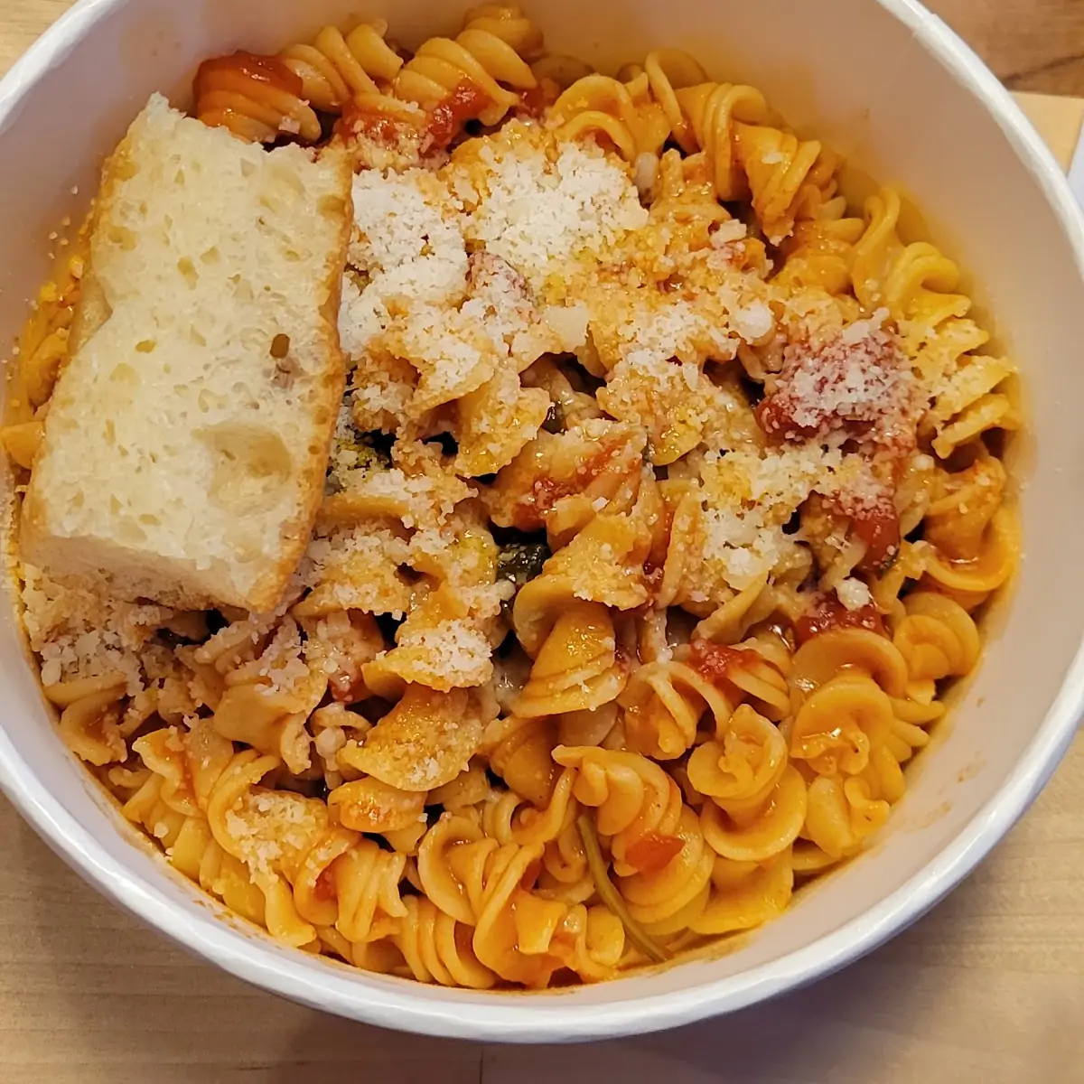 Fusilli with Tomato Basil Sauce