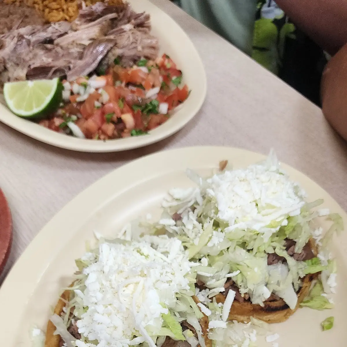 Tacos Dorados de Pollo 4