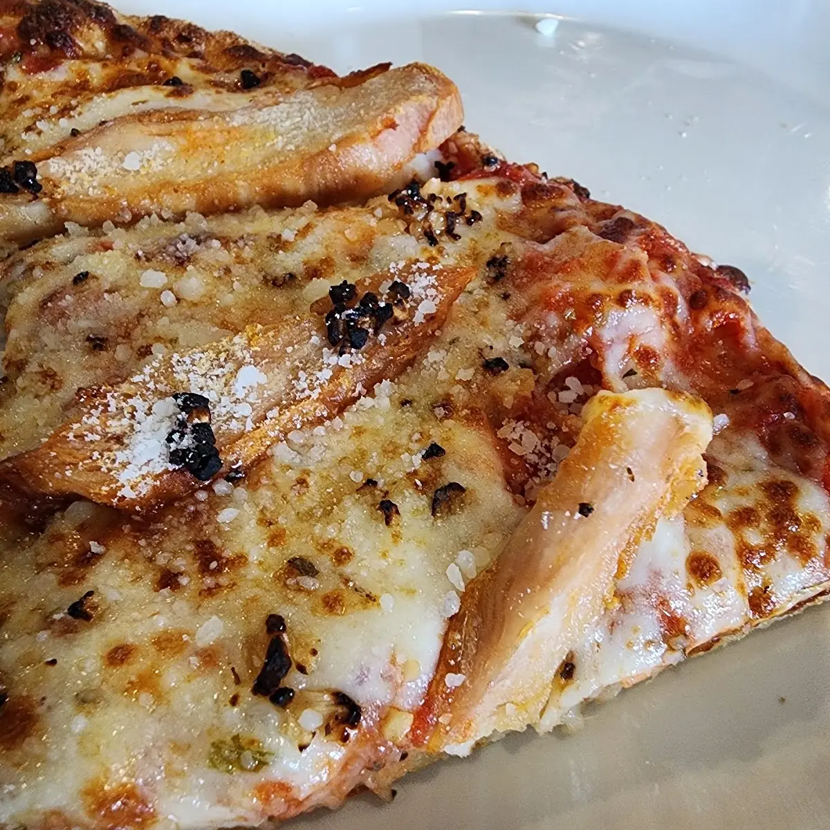 Chicken on Thin Crust Pizza