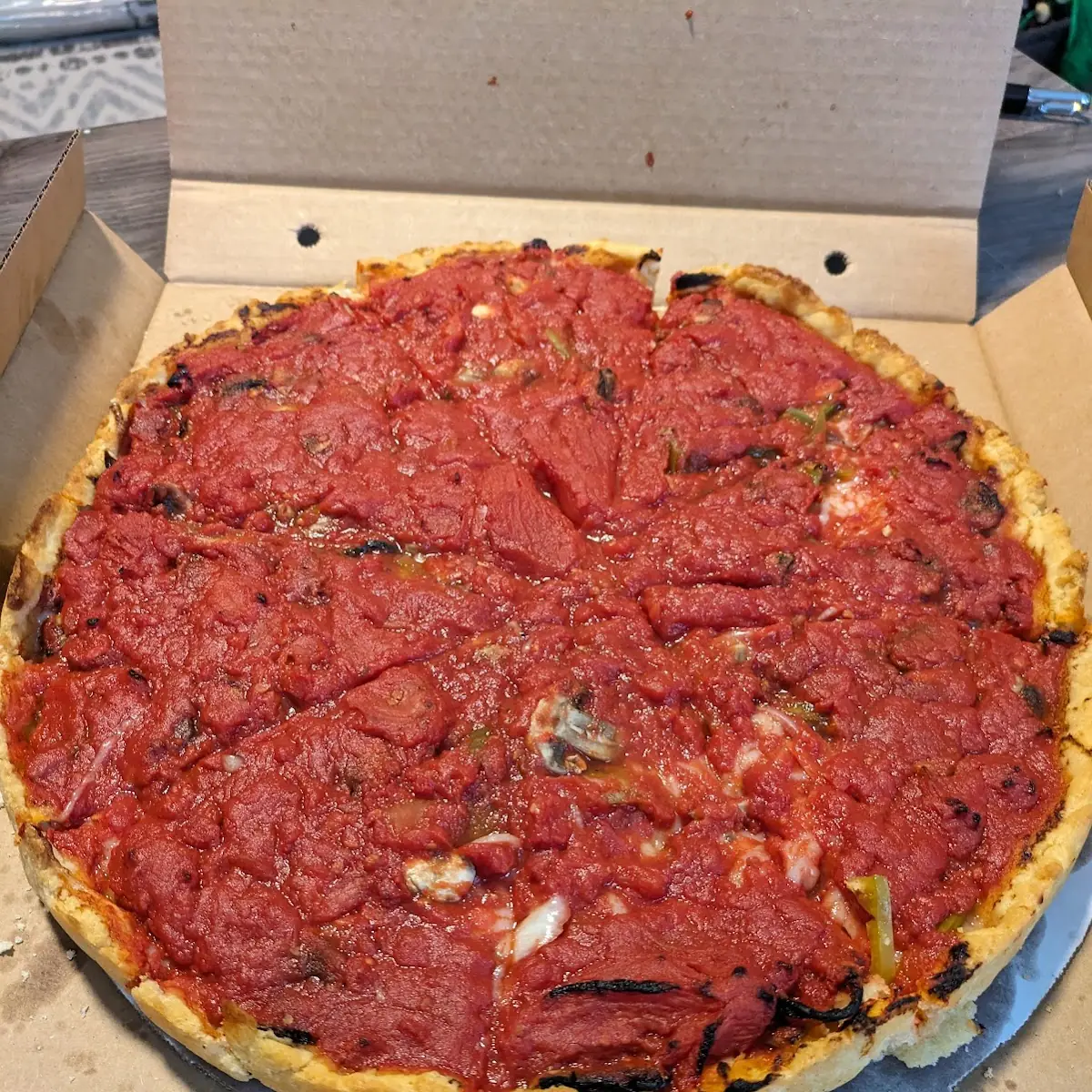 Veggie Deep Dish VIth Vegan Cheese