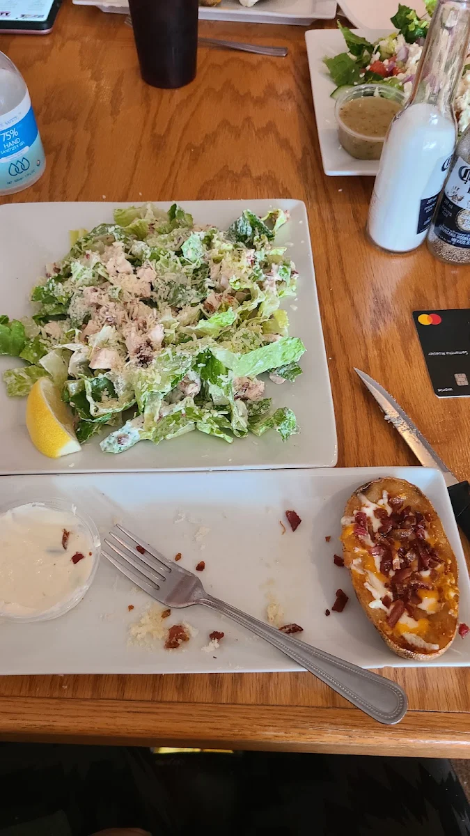 Chicken Caesar Salad with Chicken