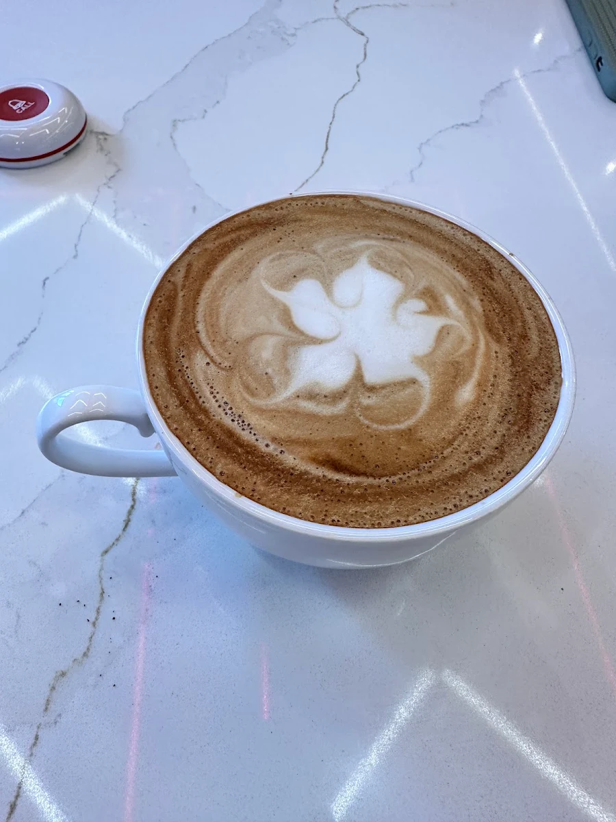 Hot Chocolate, Twilight Cafe & Bar (North York)