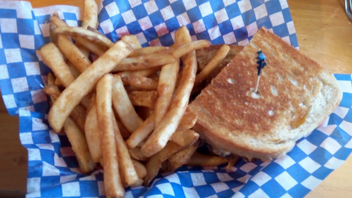 Pulled Pork Grilled Cheese Sandwich