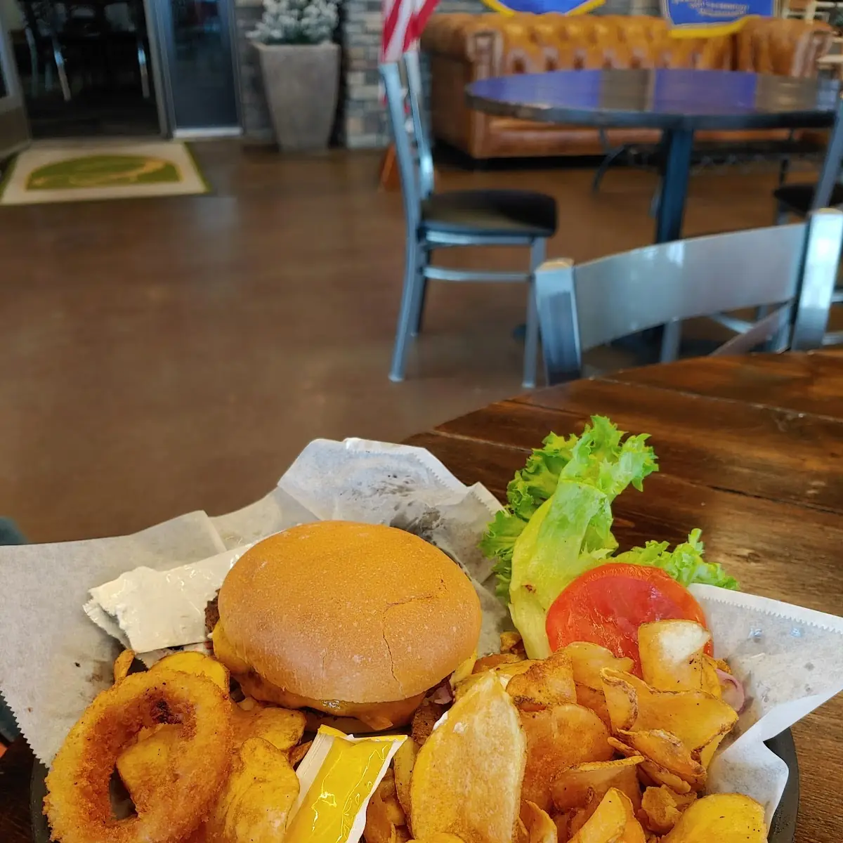 Hamburger and Onion Rings