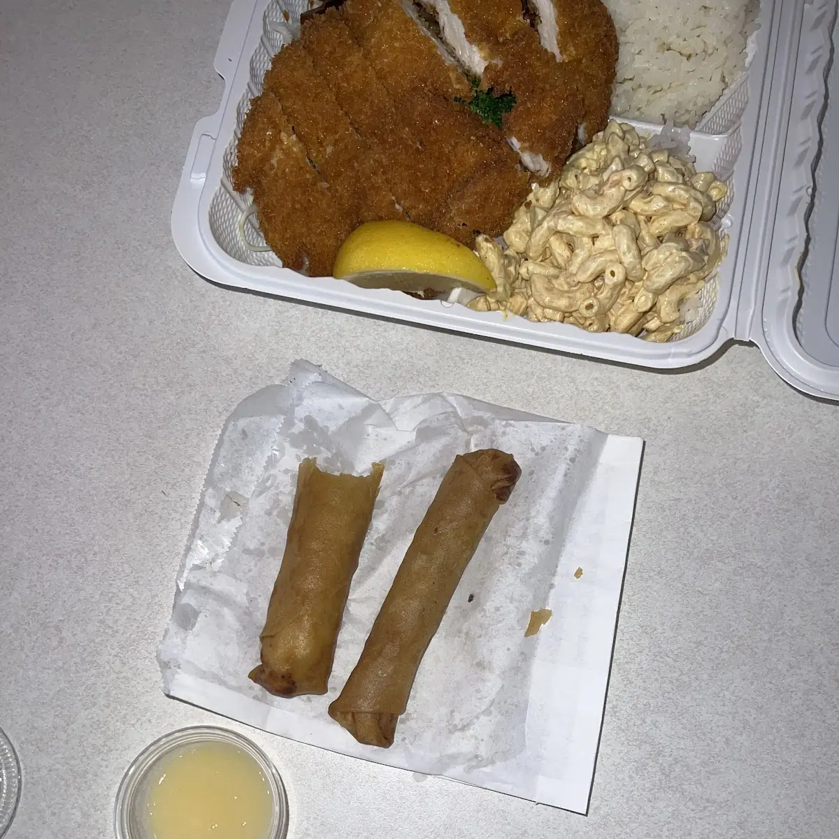 Fried Mozzarella Stick with Wonton Wrapper