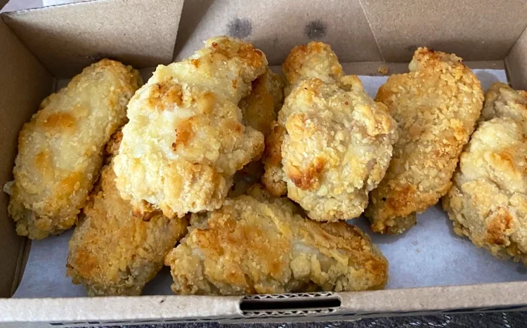 Breaded Chicken Wings, Pizzaville
