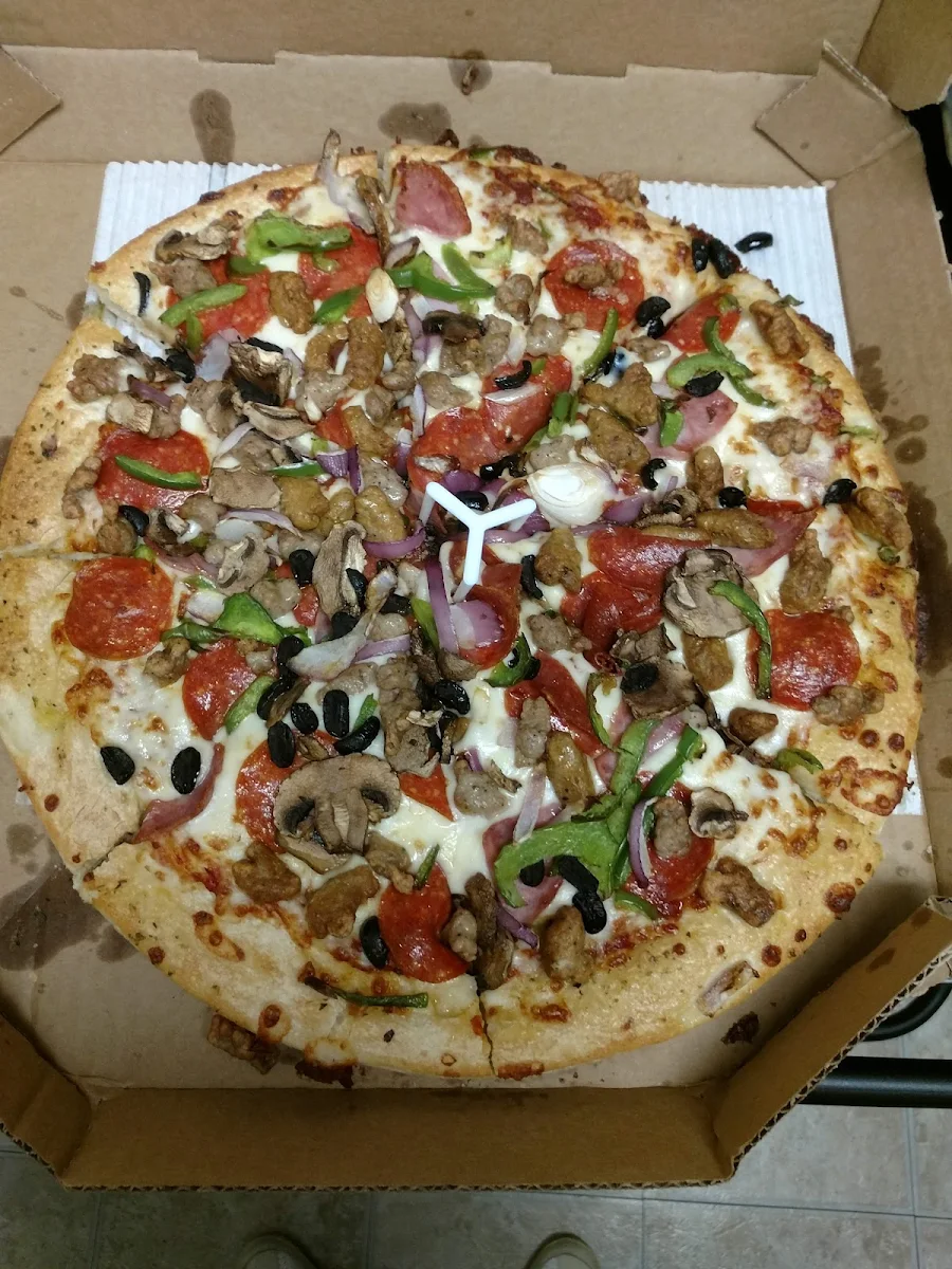 Pizza Hut Super Supreme Pan Pizza