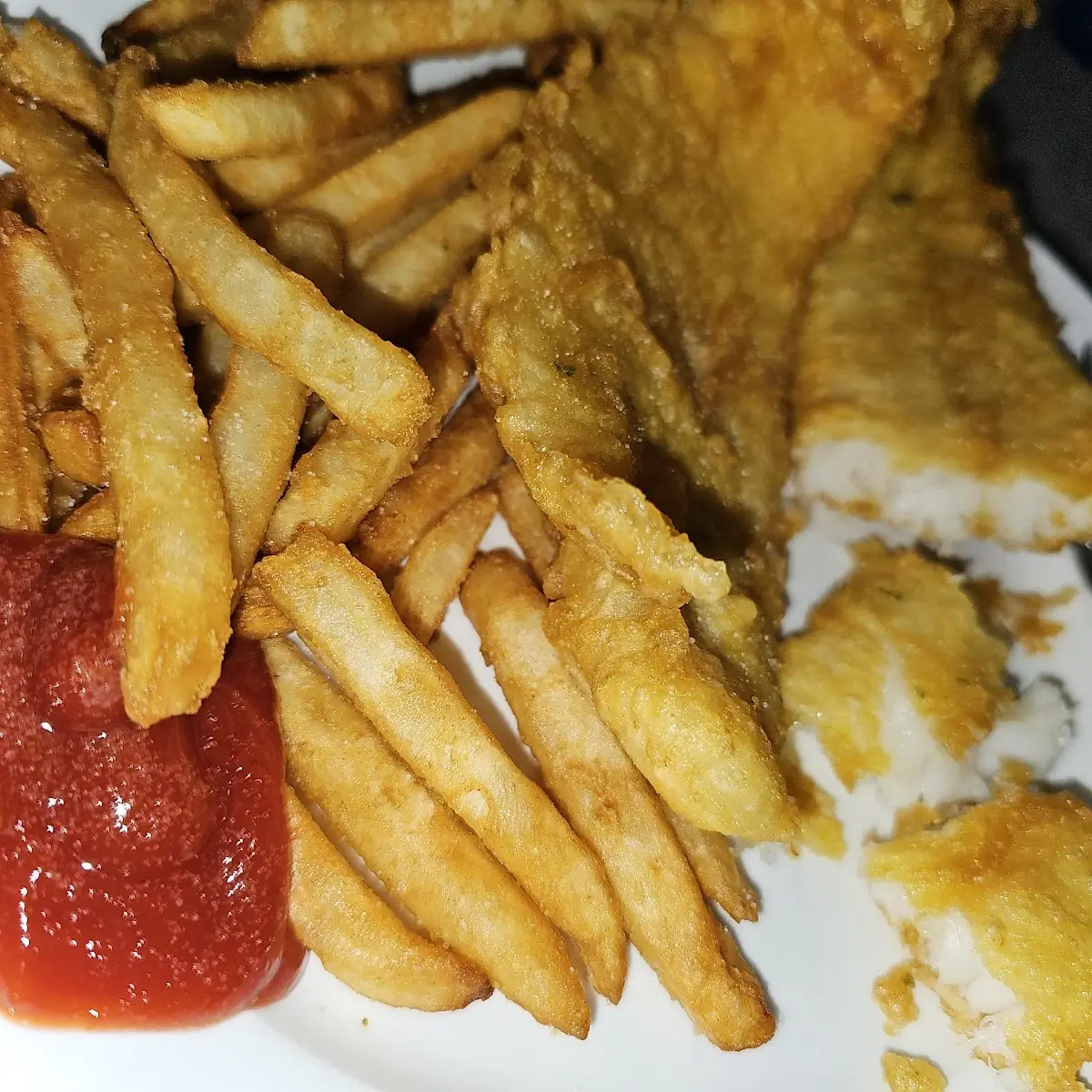 Catfish Fillet and Fries
