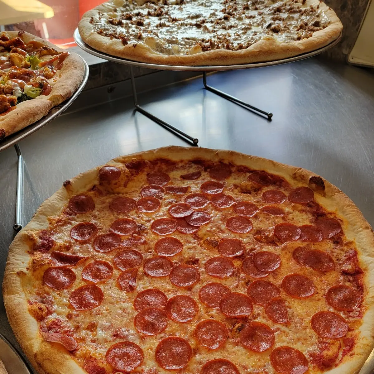 Pepperoni Pizza NY Style