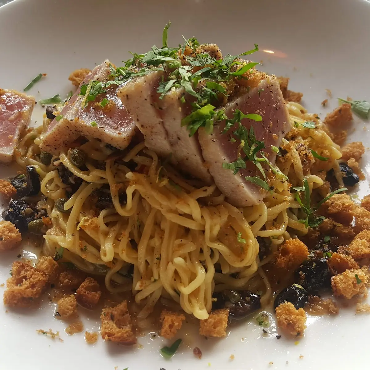 Linguine Ahi Tuna