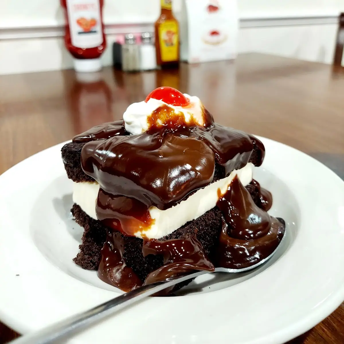 Hot Fudge Cake Slice