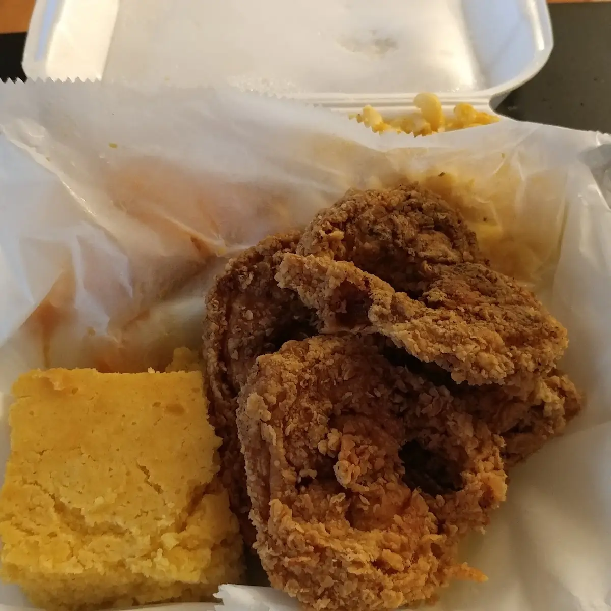 Mac & Cheese and Cornbread