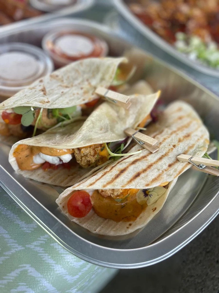 Crispy Taouk Tacos