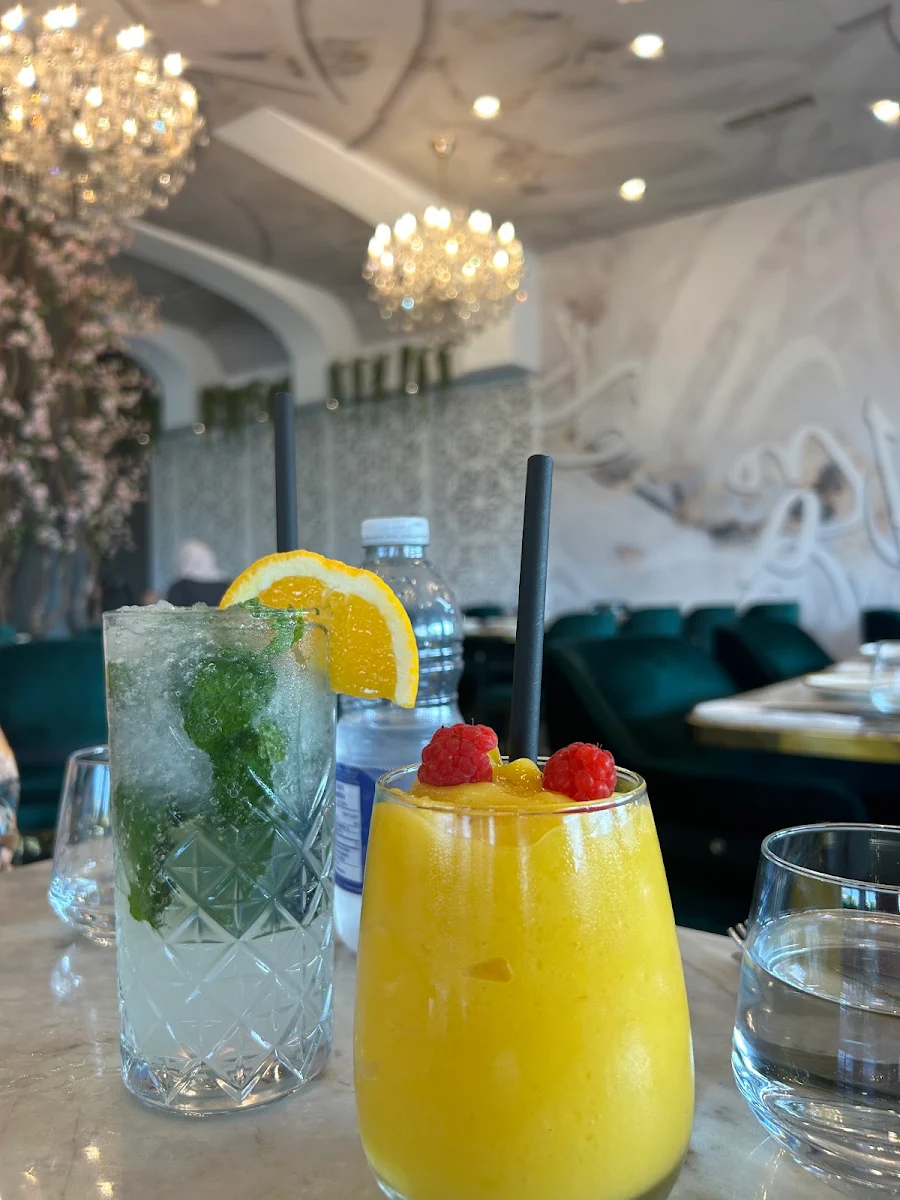 Mojito and Mango Smoothie