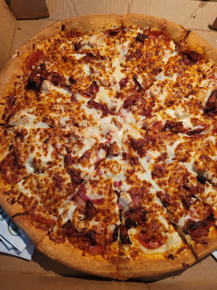 Chicken Bacon and Sausage Pizza with Alfredo Sauce