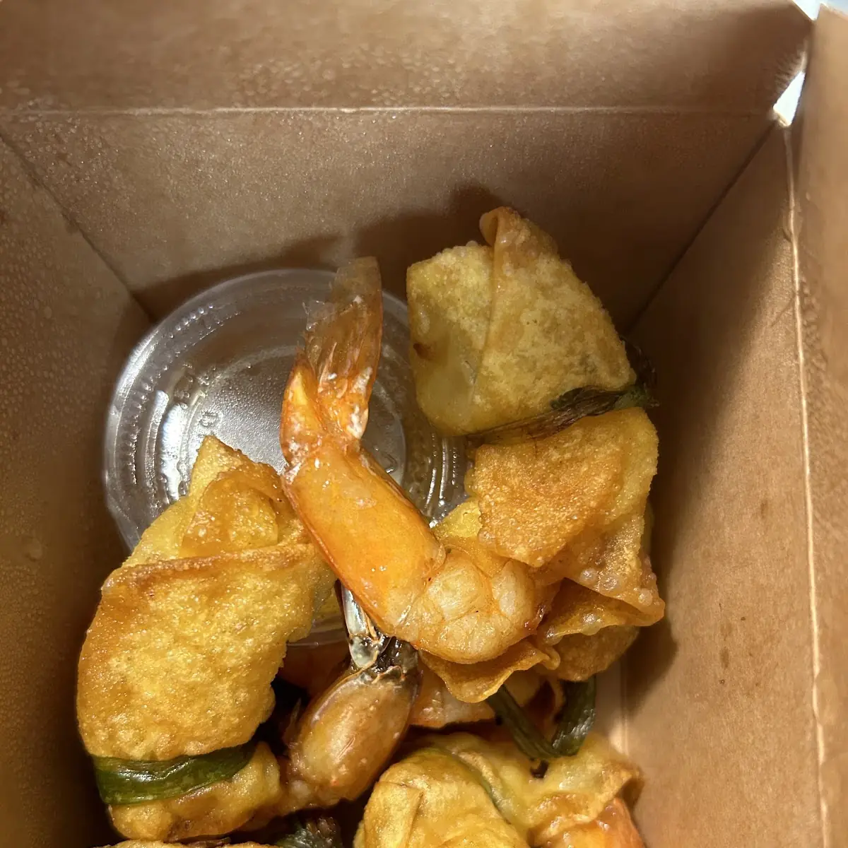 Fried Shrimp Roll