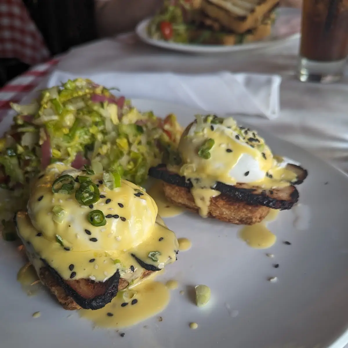 Eggs Benedict