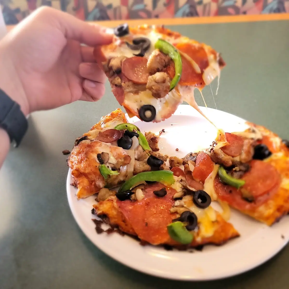 King Arthur Supreme Pizza