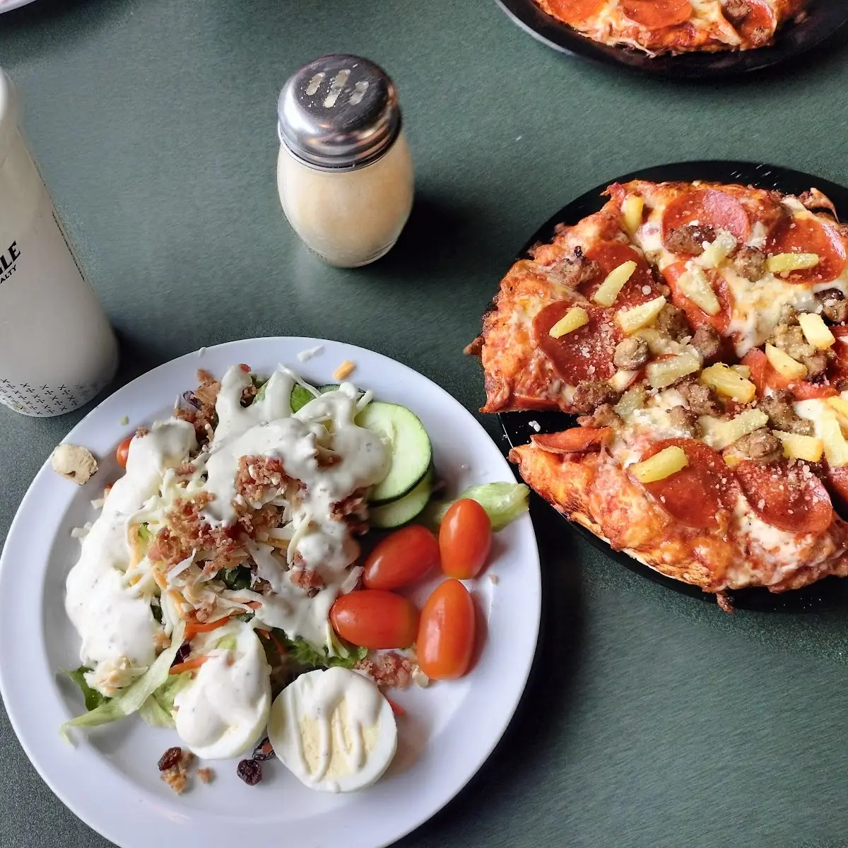 Lunch Buffet 1 Personal Pizza Salad Drink