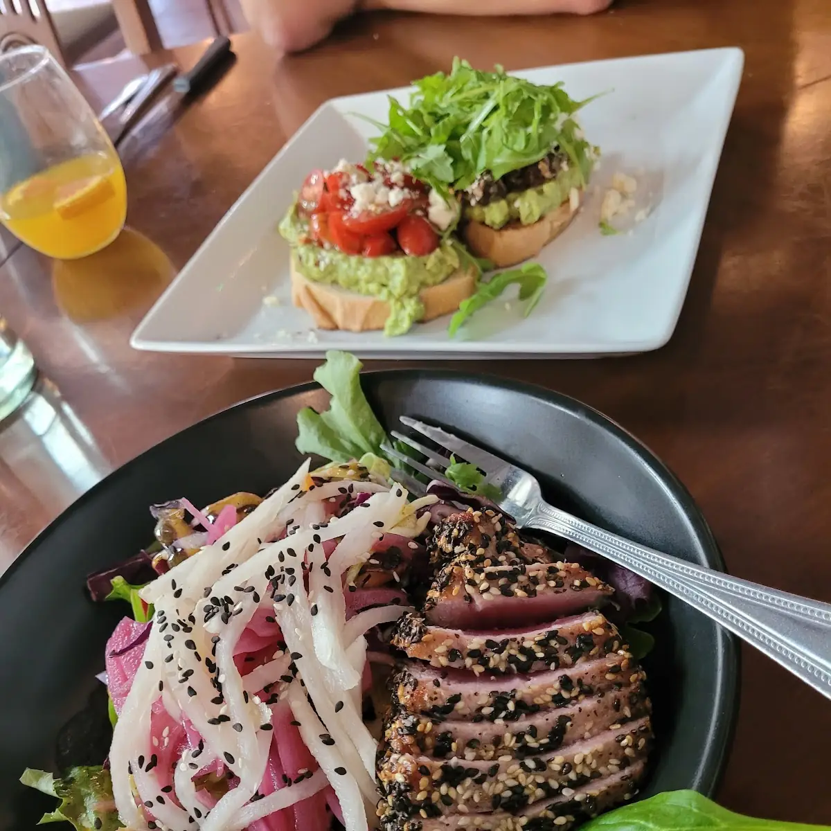 Seared Sesame Tuna Salad Bowl