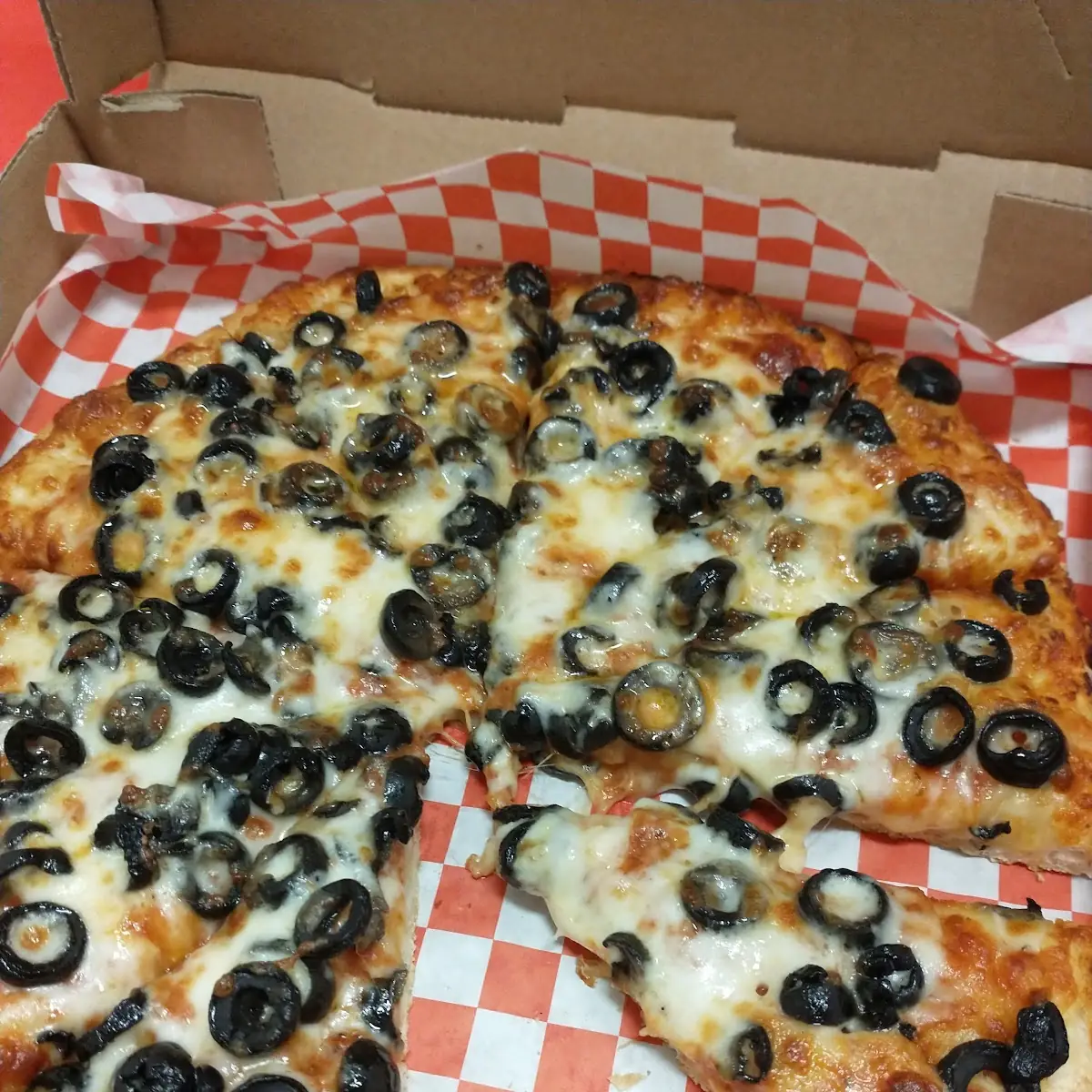 Small Olive Pizza