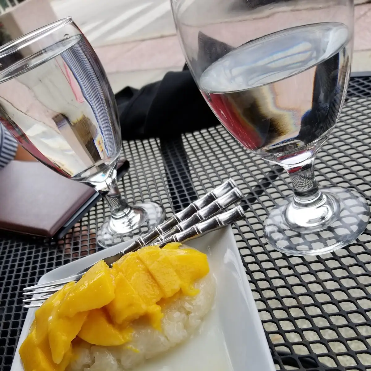 Sweet Sticky Rice with Mango