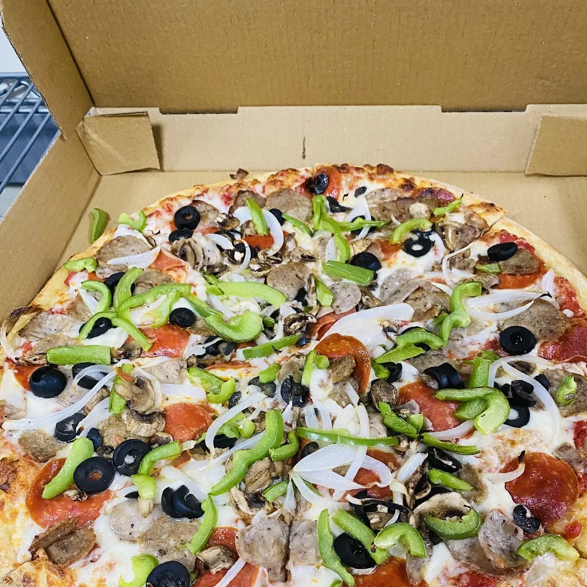 Veggie Lover’S Pizza - Small 12 Pizza